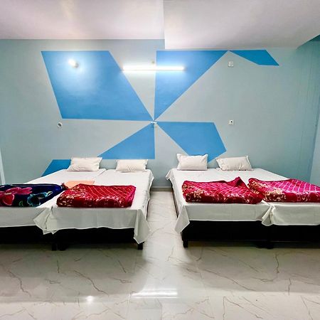Trilok Residency - Dashashwamedh Varanasi Bagian luar foto