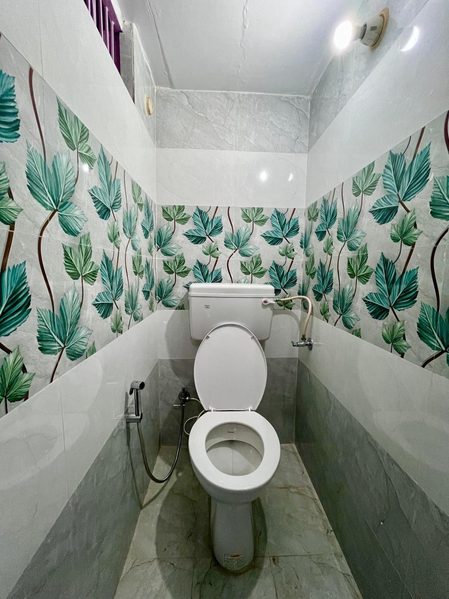 Trilok Residency - Dashashwamedh Varanasi Bagian luar foto