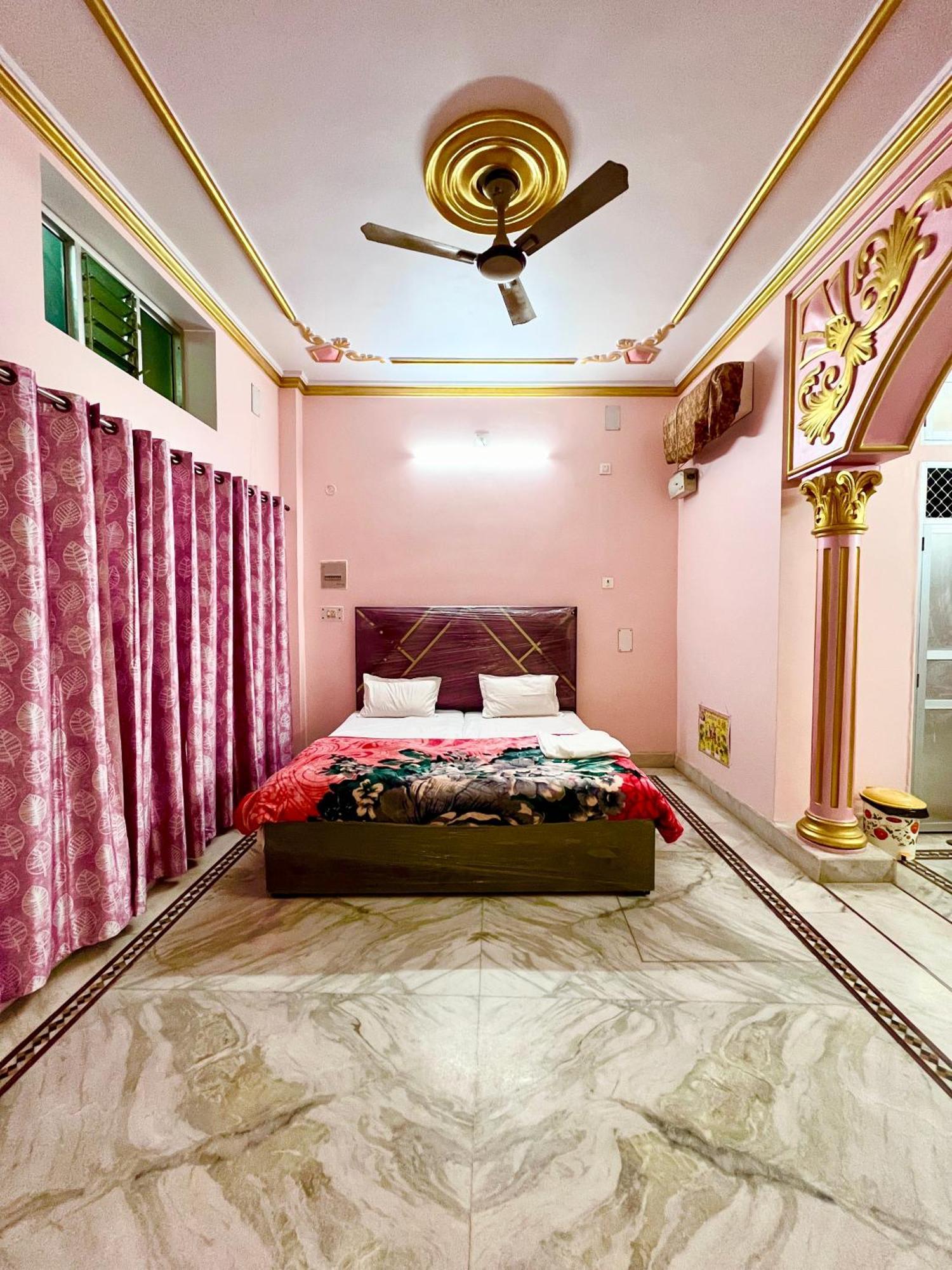 Trilok Residency - Dashashwamedh Varanasi Bagian luar foto