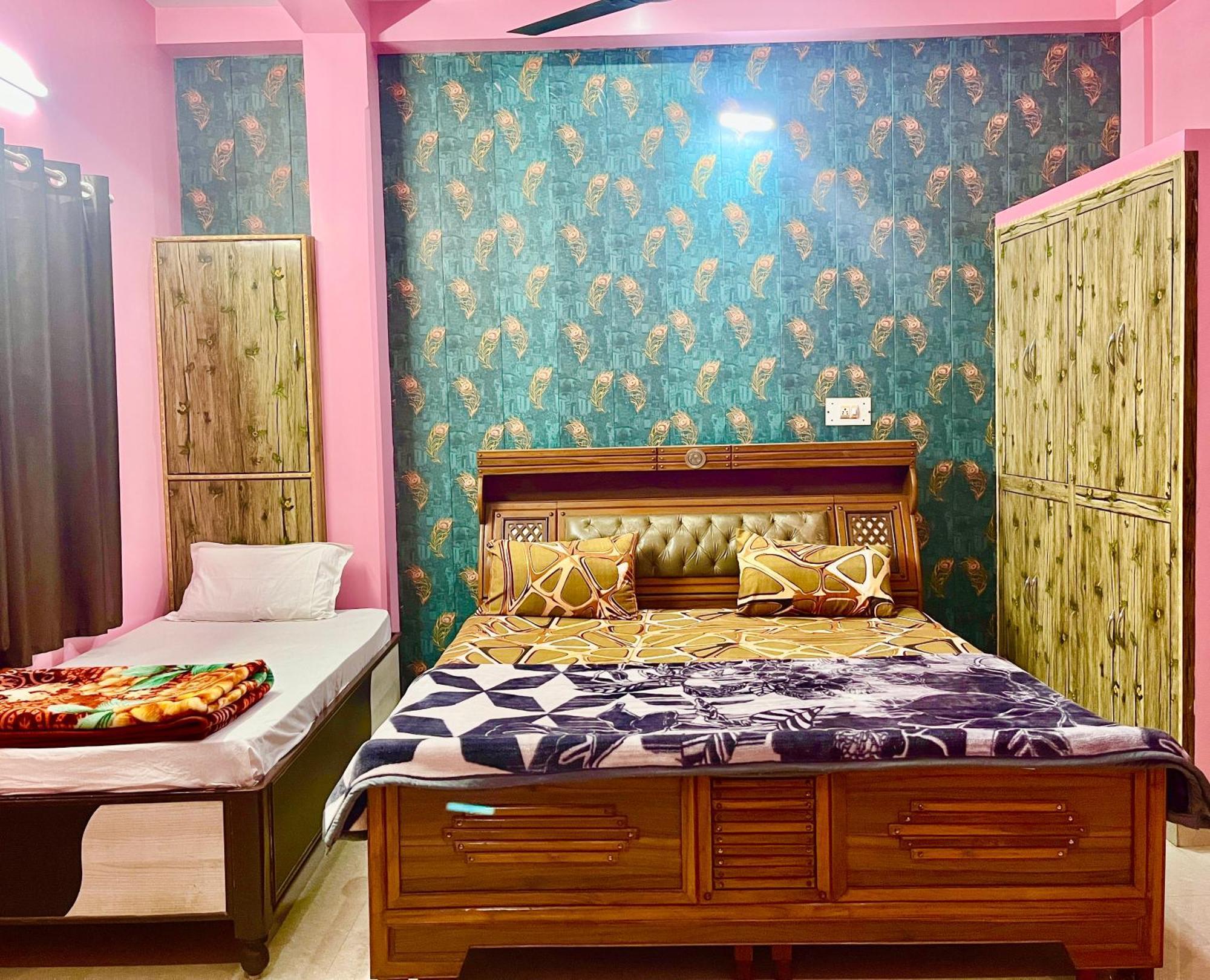 Trilok Residency - Dashashwamedh Varanasi Bagian luar foto