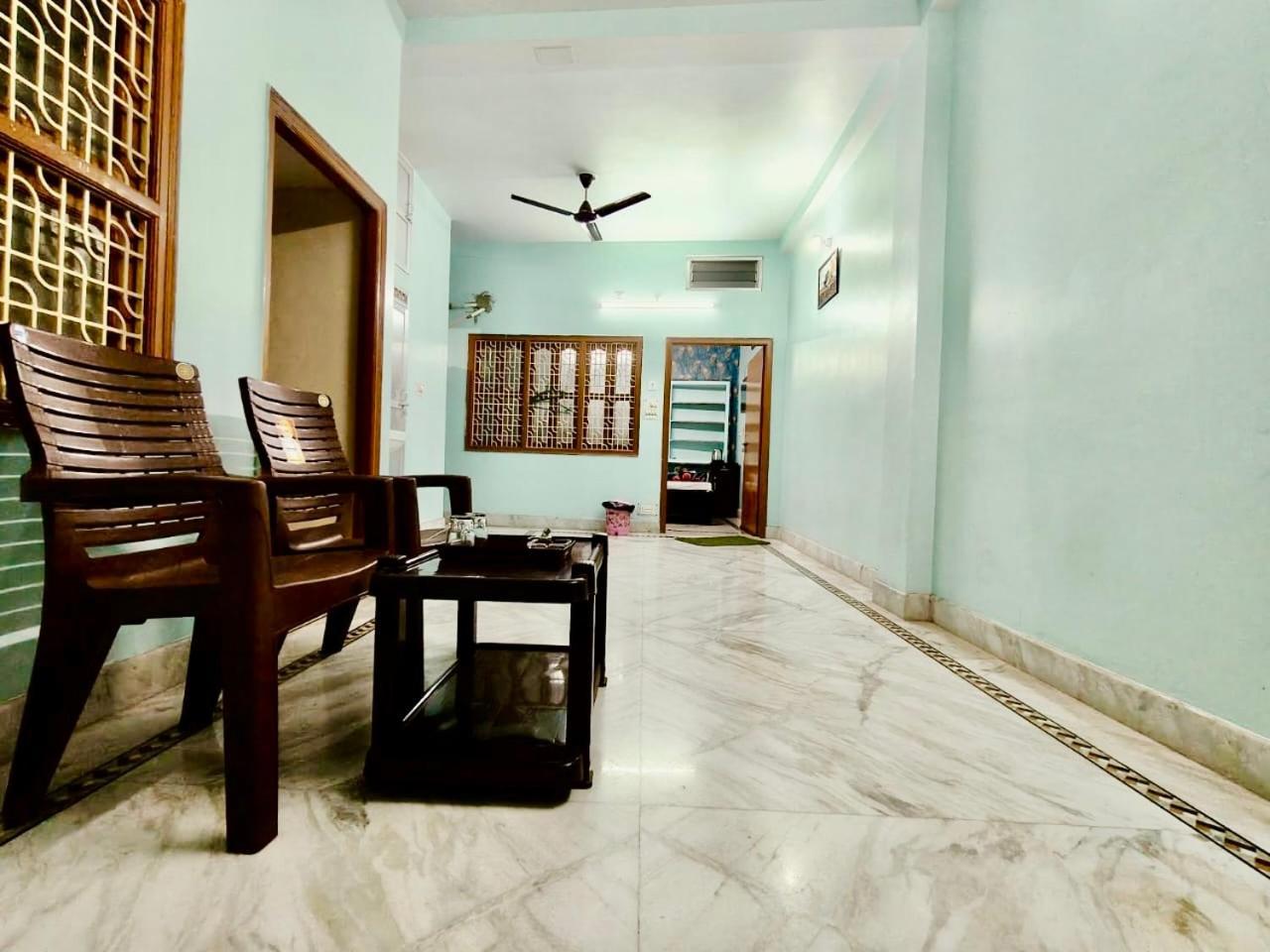 Trilok Residency - Dashashwamedh Varanasi Bagian luar foto